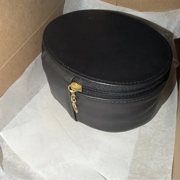 Coach Glove Tanned Leather and Pig Suede Jewelry Box - Picture 7 of 11